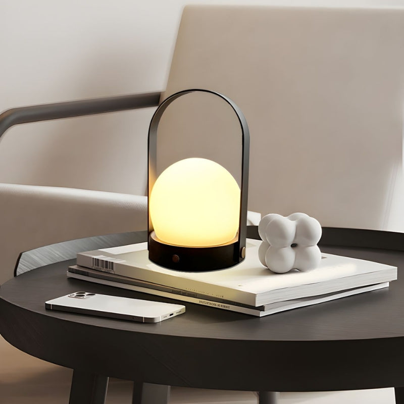 OryviaGlow – Moderne genopladelig LED bordlampe med klassisk globedesign