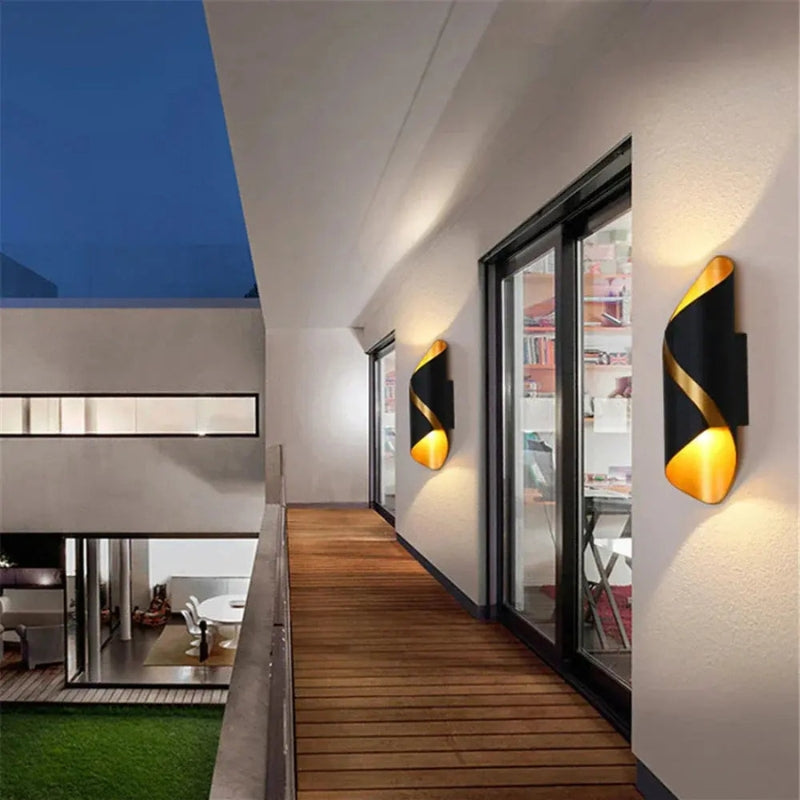 LumiSpiral – Moderne LED Væglampe med Elegant Spiraldesign