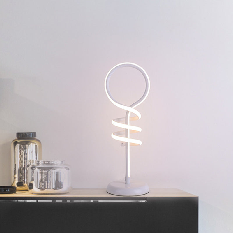 PopLight – Moderne Lollipop-inspireret læselampe til hyggelig og stilfuld belysning