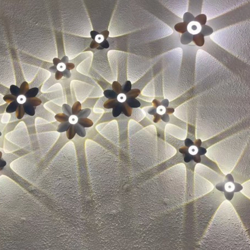 GlowPetal – Vandtæt LED-væglampe til udendørs brug