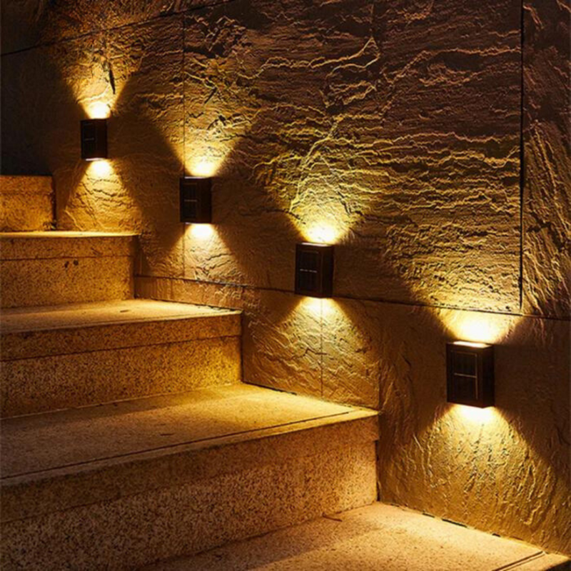 GlowScape - Elegante udendørs solcellelamper med automatisk aktivering | 2+2 Gratis