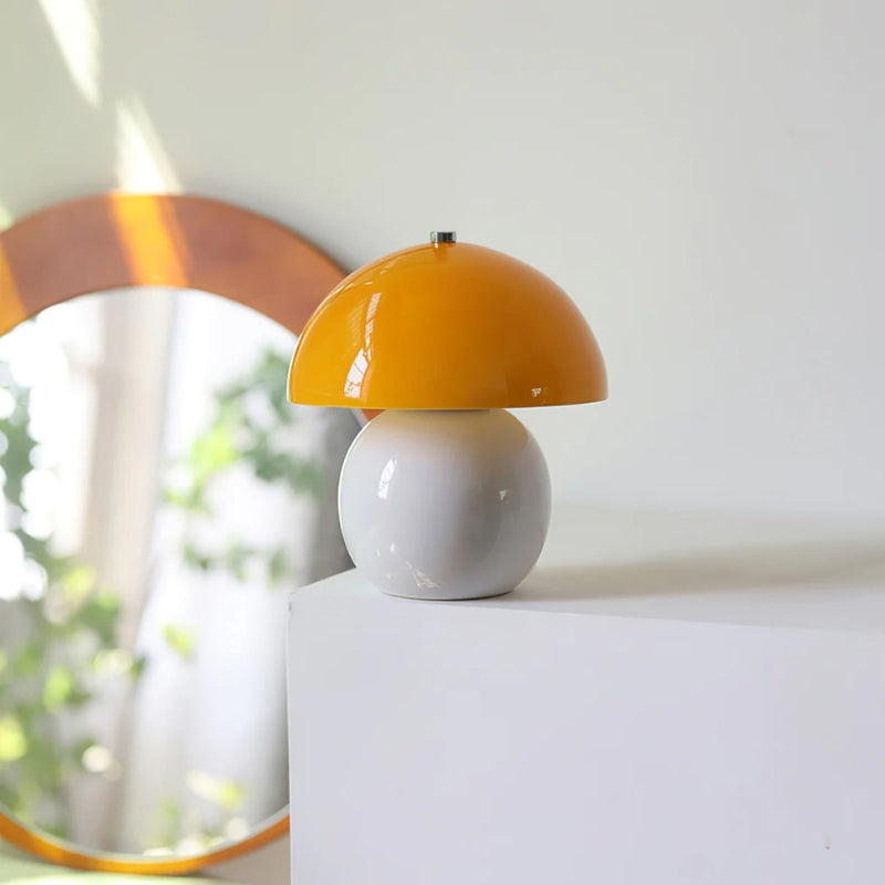 FungiGlow – Keramisk svampebordlampe med USB-opladning
