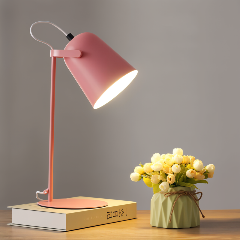 BrightHue – Skrivebordslampe med justerbar skærm og farvemuligheder