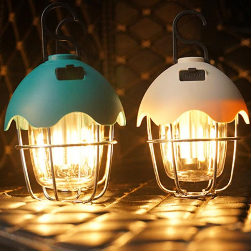 PineGlow – Vandtæt LED-udendørslampe med kogler-inspireret design