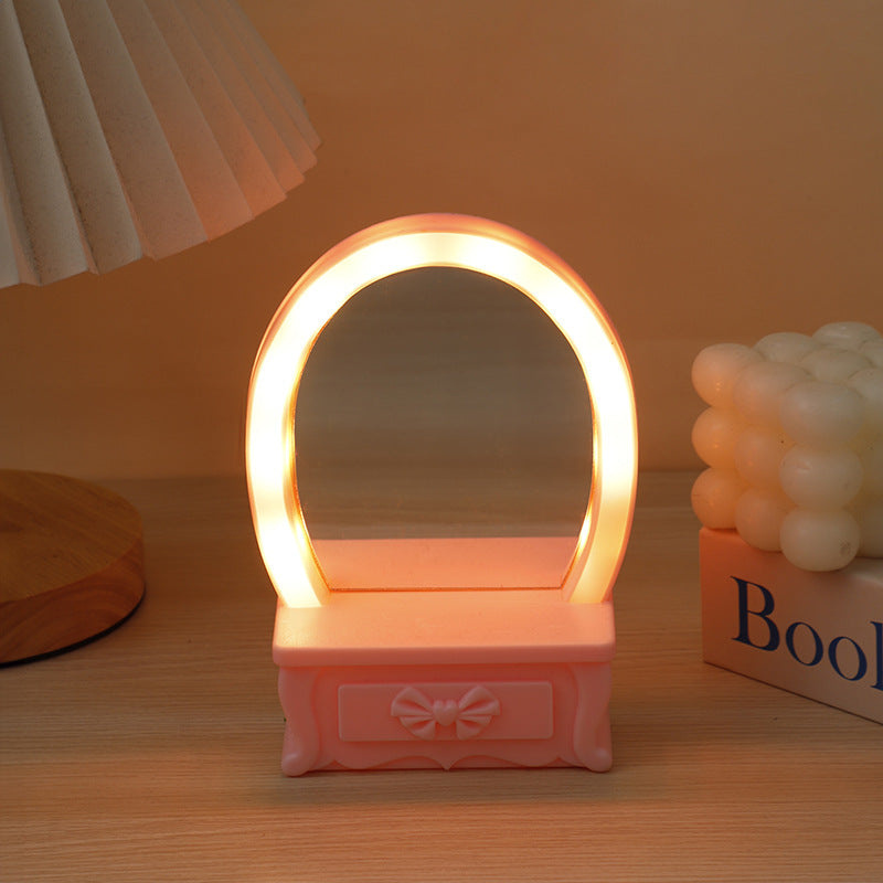 BloomLume – LED bordlampe med blomsterform og spejldesign