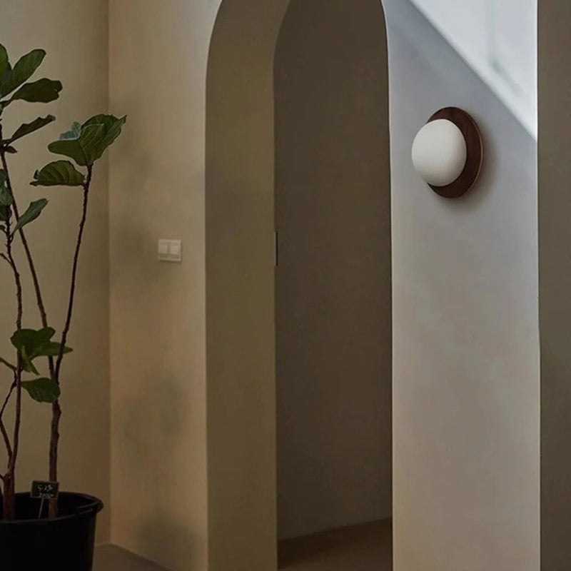 ZenGlow – Minimalistisk væglampe med diskret design til rolig belysning i hjemmet