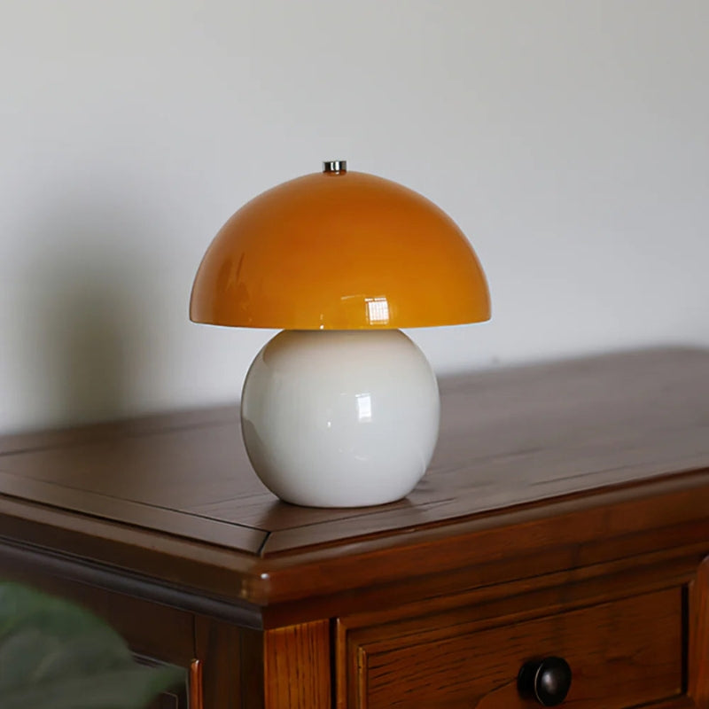 FungiGlow – Keramisk svampebordlampe med USB-opladning