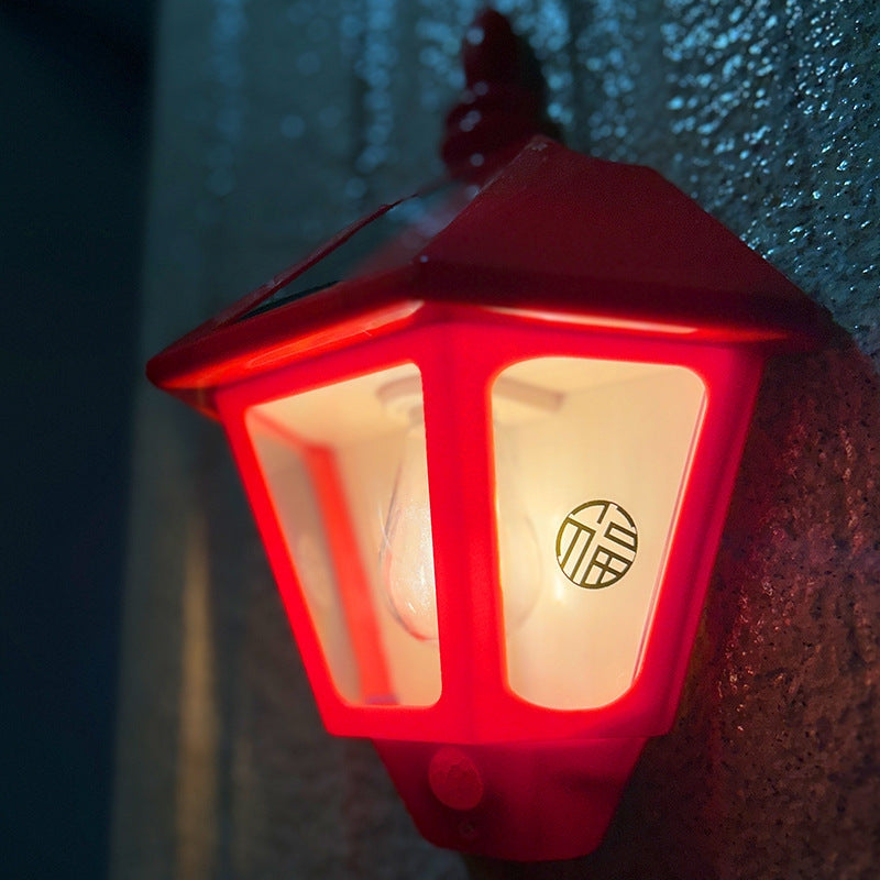 LumiBeacon – Retro Solcelledrevet LED Væglampe med Vandtæt Konstruktion