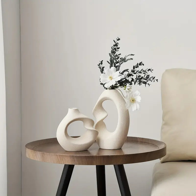 ArtVase - Abstrakt skulpturel vasesæt med moderne asymmetrisk design til stilfuldt interiør