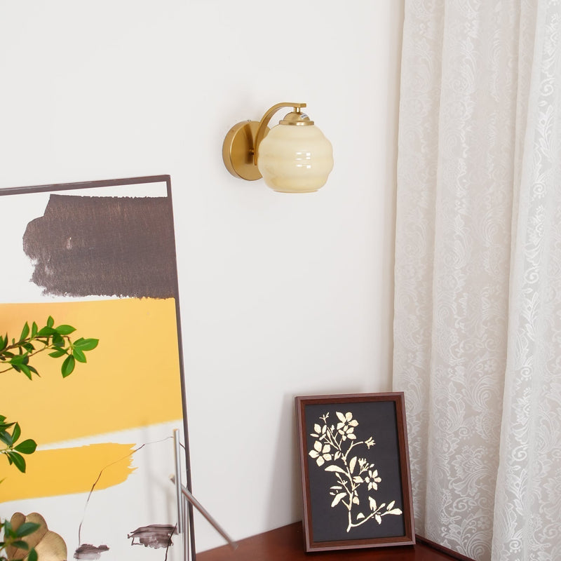 RetroLume - Art Deco lampe for tidløs elegance og blød omgivende belysning