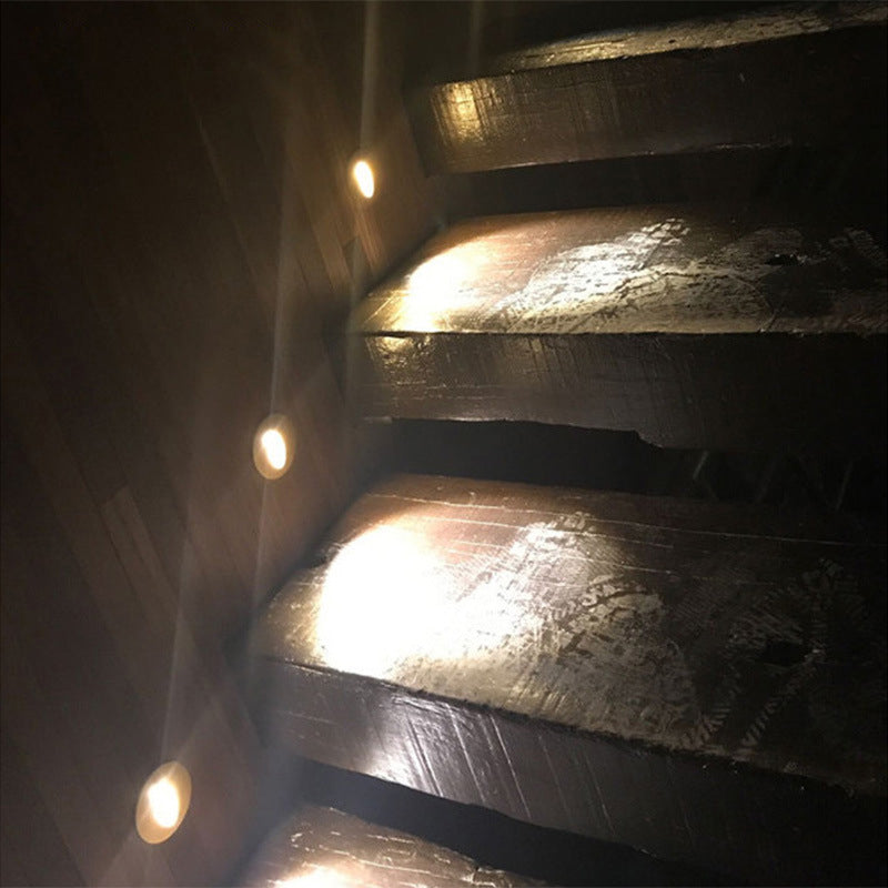 LumiGlow – moderne væglampe med oval åbning til blød og elegant omgivende belysning