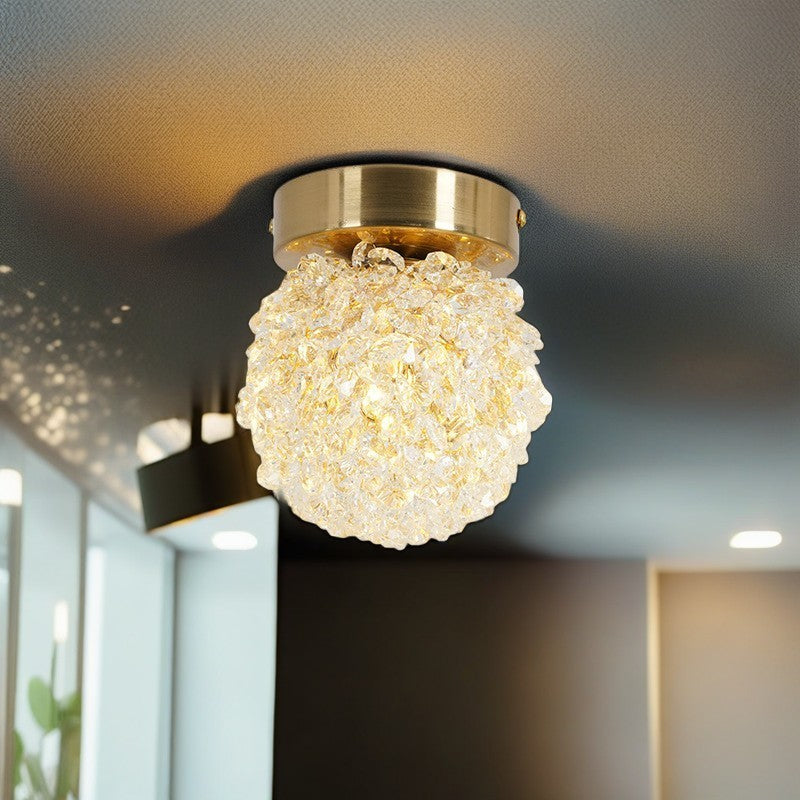 LustraGlow – Krystalkugle Loftlampe med Metallisk Base