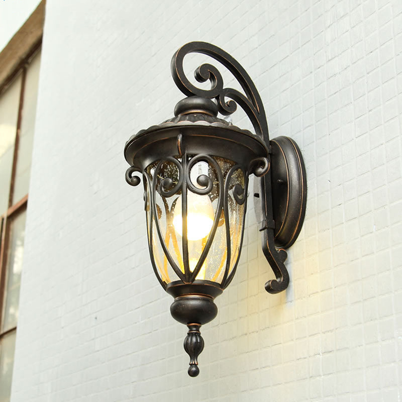 BronzeHaven – Europæisk Antik Bronze Væglygte i Aluminium og Glas