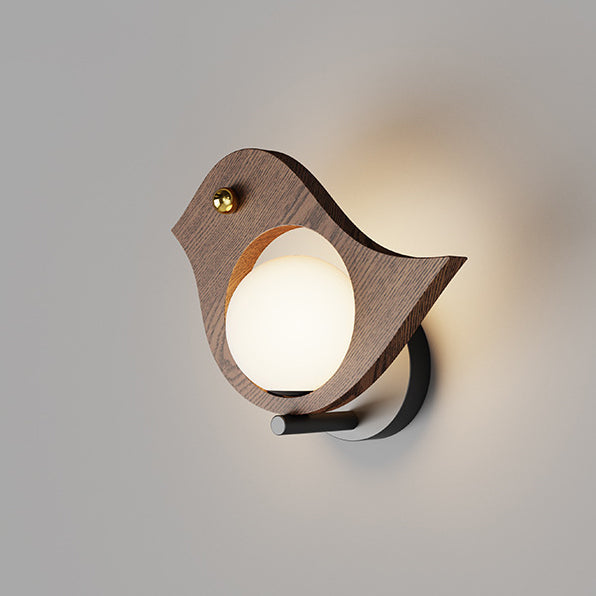 WoodlandGlow – Dyreinspireret Væglampe i Massivt Træ med LED
