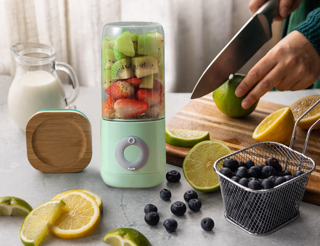 QuickBlend - USB genopladelig smoothieblender med 6 blade