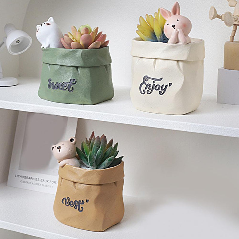 BloomCrate – Vintage-inspireret tegneserieplantekasse med skulpturelle detaljer