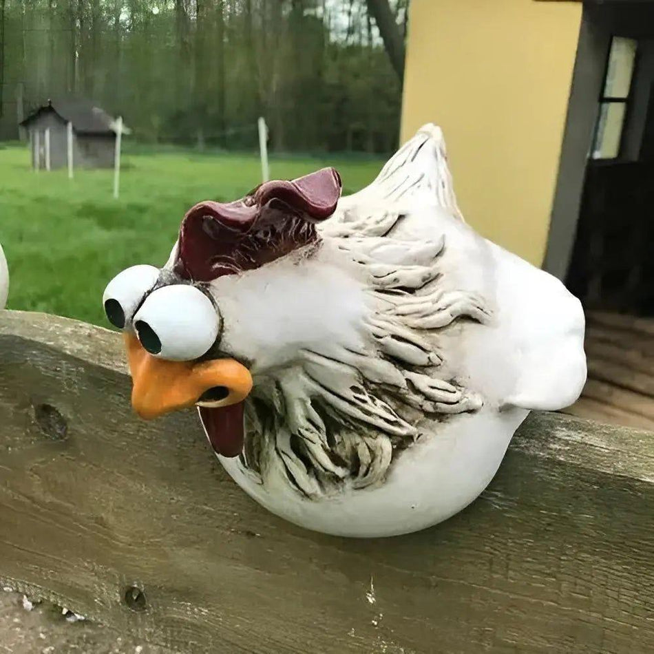 ChickChuckle - Charmerende keramiske kyllingeskulpturer til have og hegn