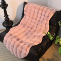 CozyCove - Blødt og plysagtigt tæppe med skridsikkert design til varme og komfortable opholdsrum