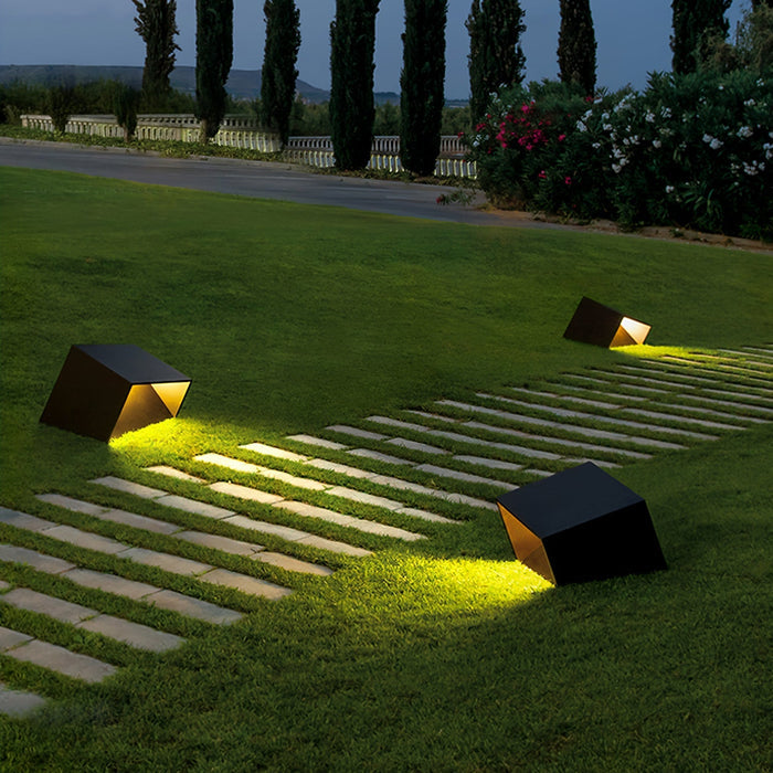 GlowCube – Moderne Solar Havelampe til stilfuld udendørsbelysning