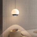 LuxeGlow – Nordic Globe pendel med LED-pærefod