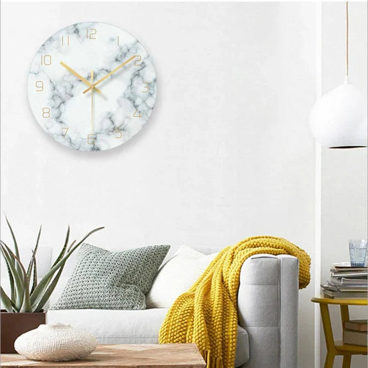 TimeTik – Elegant vægur med marmorinspireret design for tidløs sofistikering