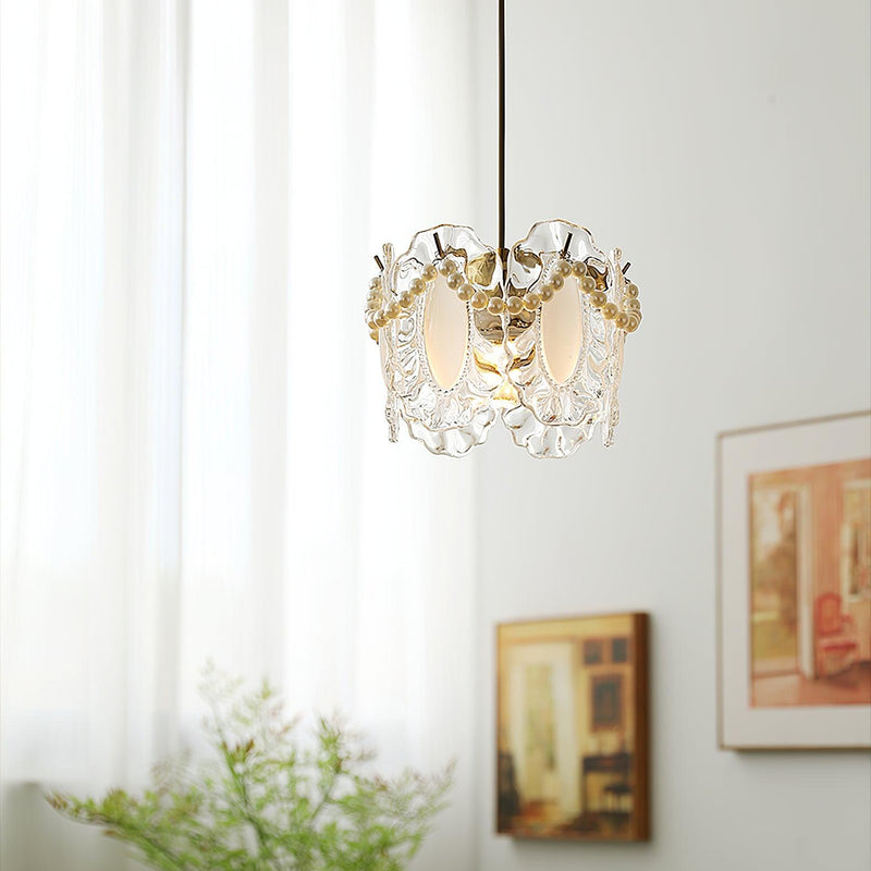 LumiGlow – Elegant pendel med blomsterdetaljer for sofistikeret stemning
