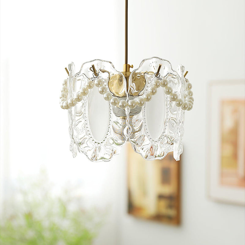 LumiGlow – Elegant pendel med blomsterdetaljer for sofistikeret stemning