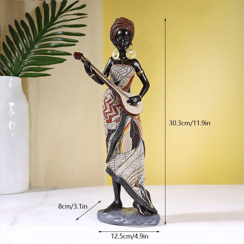 RhythmMuse - Skulptur af afrikansk kvindelig musiker med levende detaljer