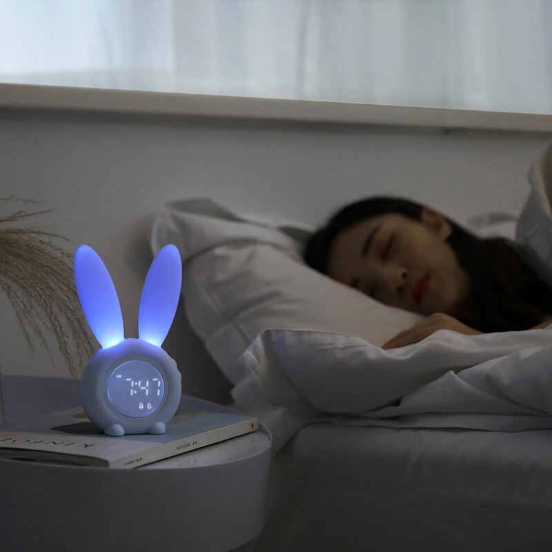 GlowNest – Smart Natlampe med Søvnrutine og Wake-Up Funktion
