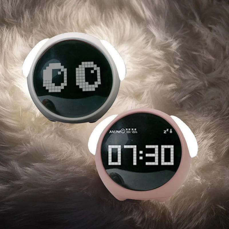 PixelTime - Sødt LED-vækkeur med udtryksfuldt digitalt ansigt
