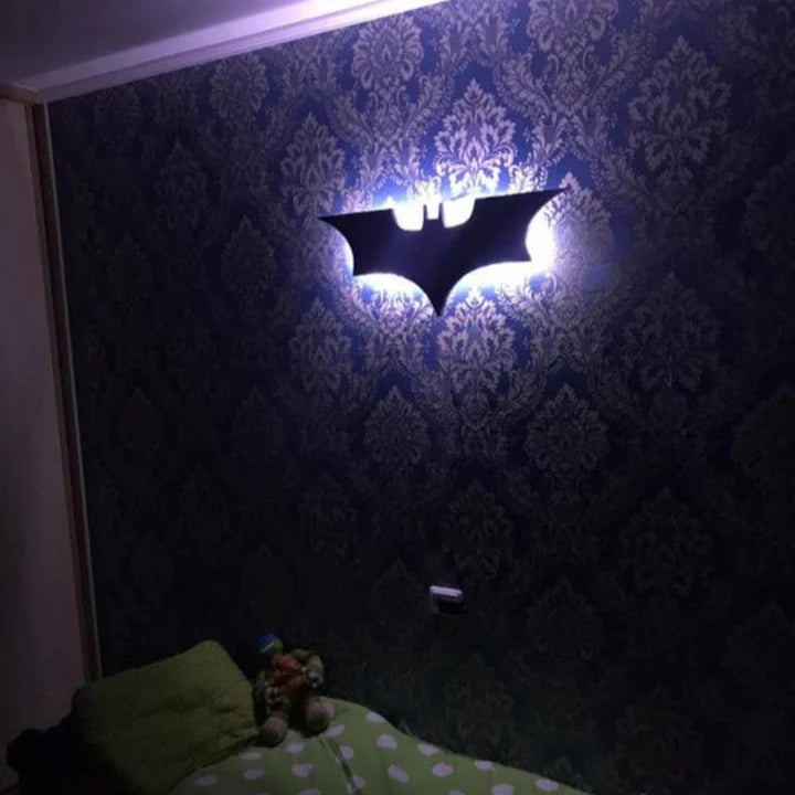 BatmanAura – Fjernstyret moderne Batman LED-væglampe