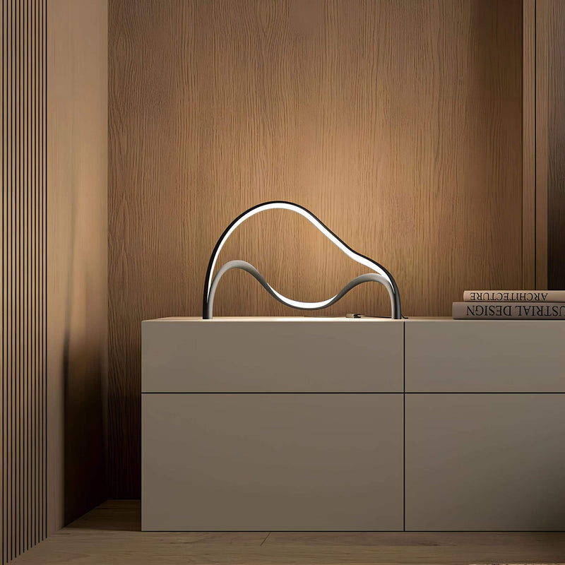 LumaGlow - Slank LED-bordlampe til moderne boligindretning