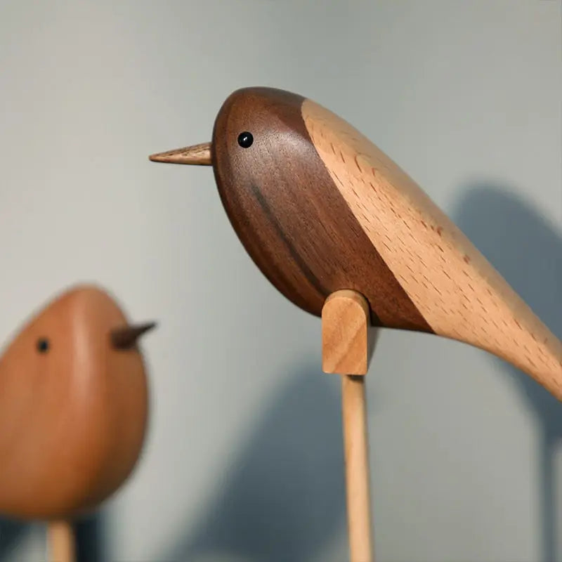 NordBird – Skandinavisk fugleskulptur med afbalanceret form og minimalistisk elegance