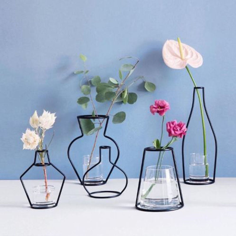 FloraVase - Moderne Minimalistisk Vase Til Stilfulde Blomsterudstillinger