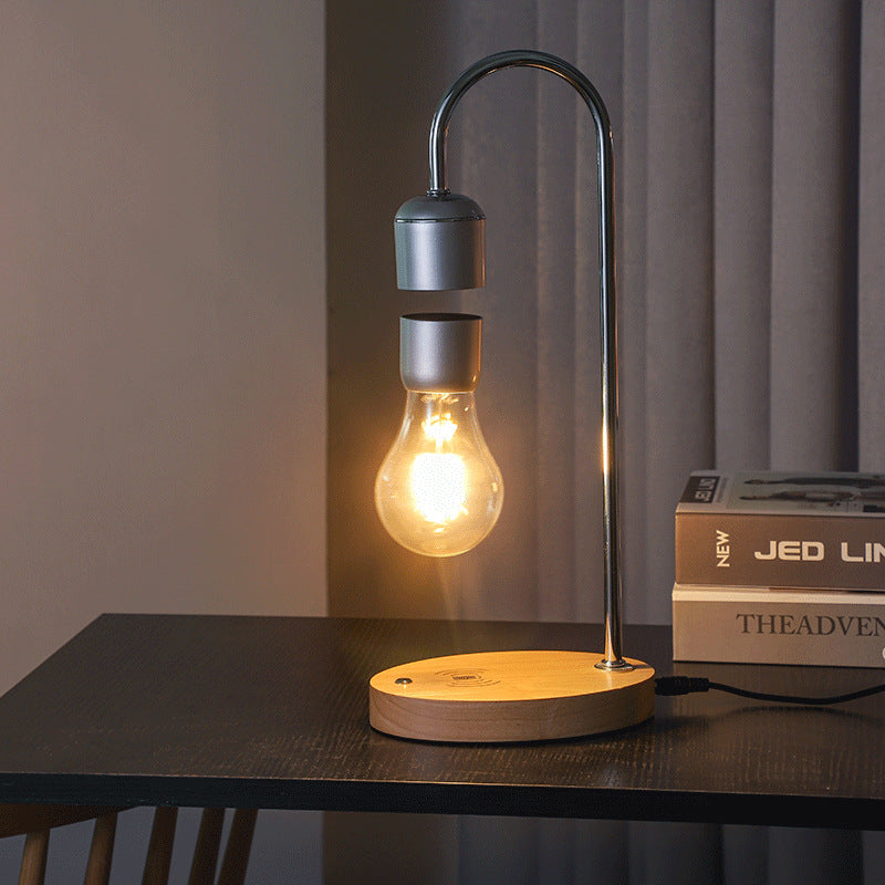 LumoFloat – Svævende lampe med magnetisk svævende design og trådløs opladningsbase