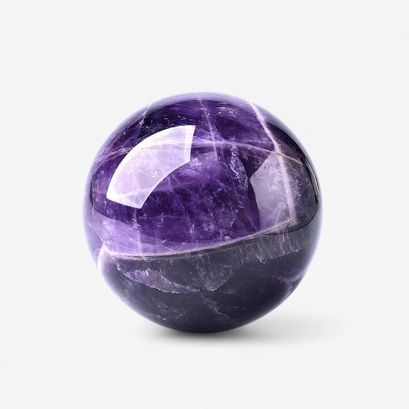 LumiSphere – Poleret Krystalkugle til Hjem og Kontordekoration