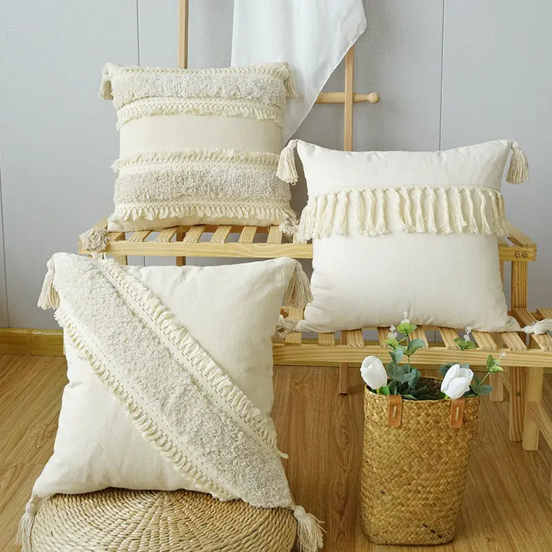 CozyNest – Dekorative pudepuder med tekstureret design og frynser til enhver plads