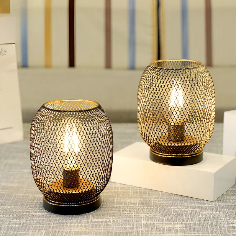 GlowLantern – Batteridrevet LED bordlampe med burdesign