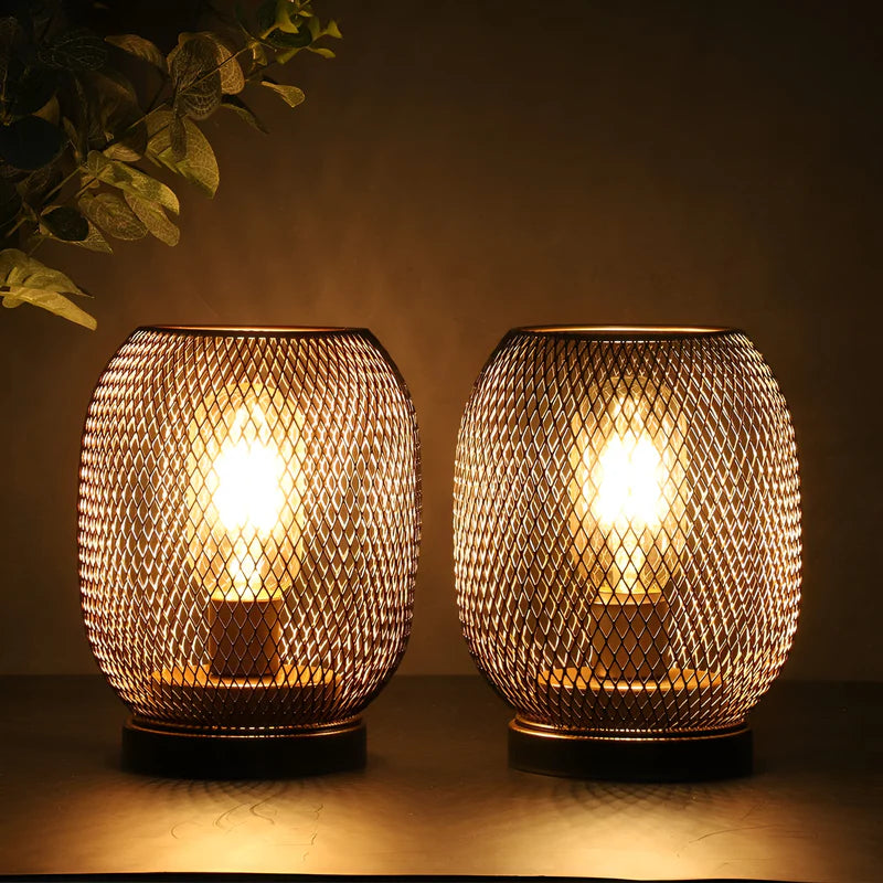 GlowLantern – Batteridrevet LED bordlampe med burdesign