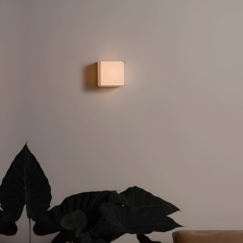 LumiZen – Japansk inspireret væglampe til en fredelig atmosfære