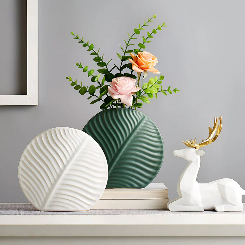 LumiLedge - Håndlavet keramisk vase for elegant enkelhed i rum