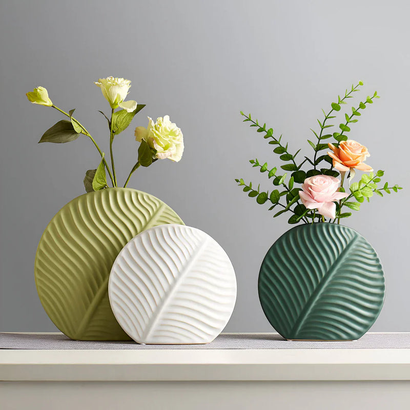 LumiLedge - Håndlavet keramisk vase for elegant enkelhed i rum