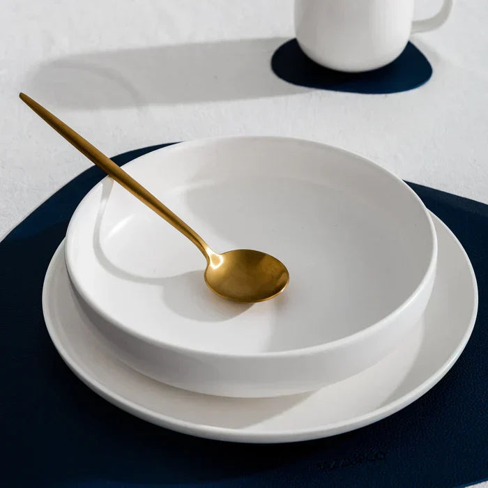 PureSet - Minimalistisk bestiksæt til stilfulde måltider og ubesværet elegance