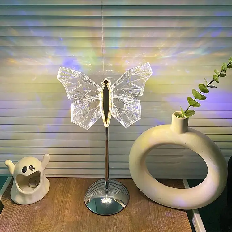 FlutterGlow – Butterfly bordlampe med blødt LED-lys og drømmende silhuet