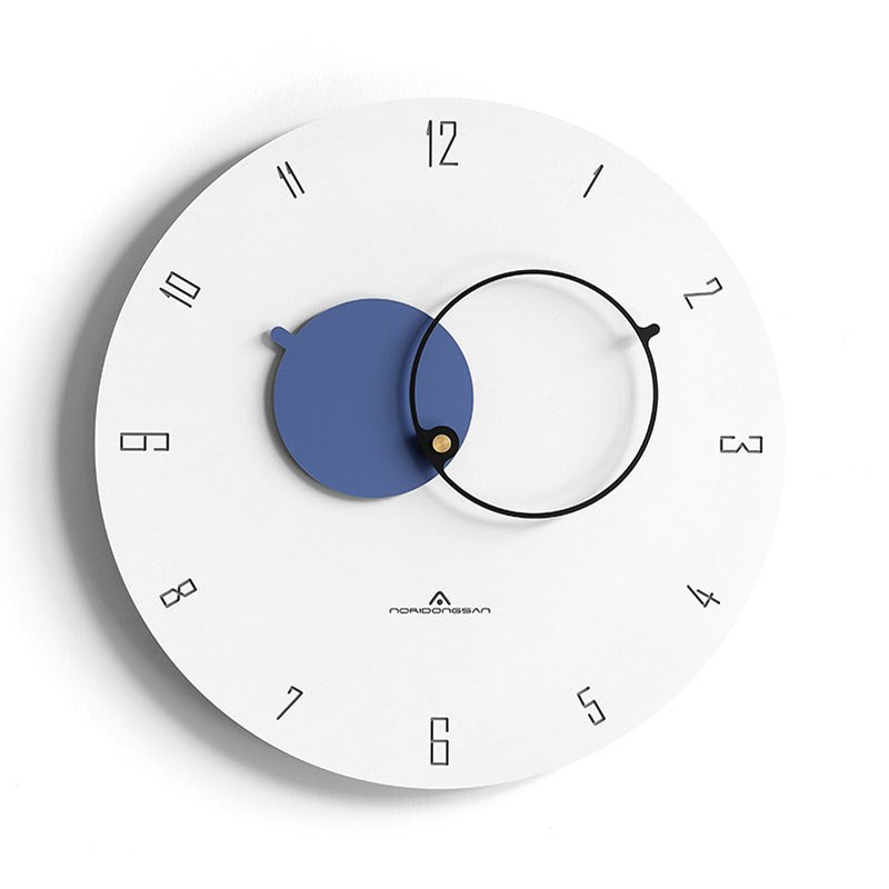 TimeLuxe – Moderne vægur med elegant stil og display