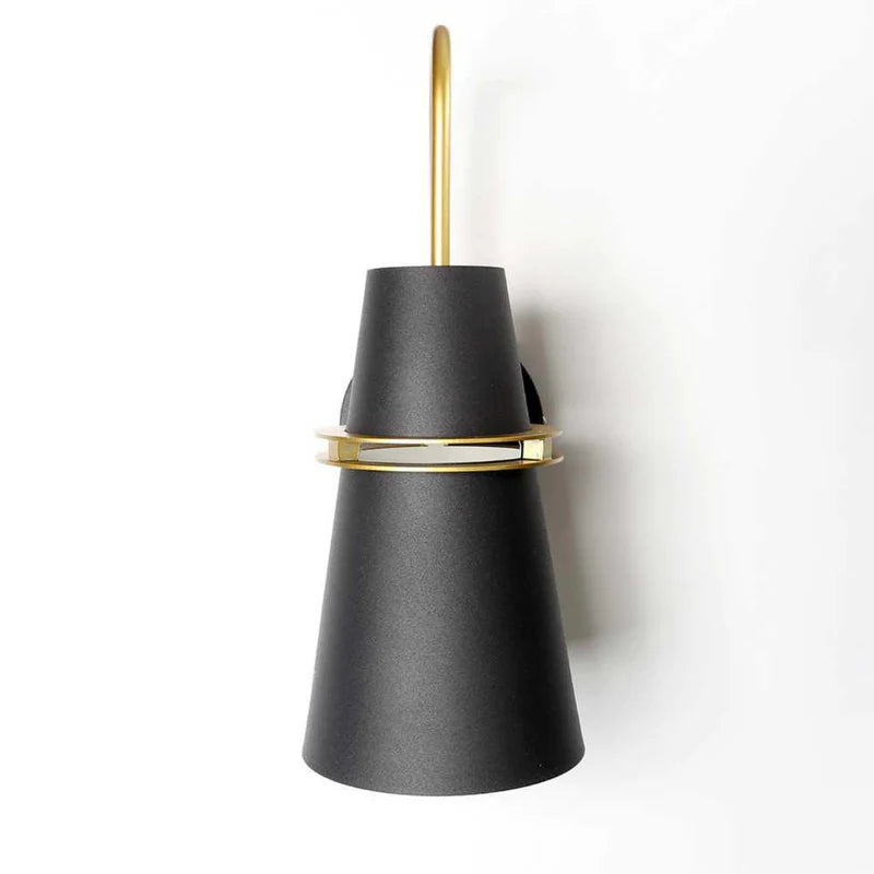 NordicGlow - Minimalistisk væglampe med slankt design til moderne og hyggelige rum