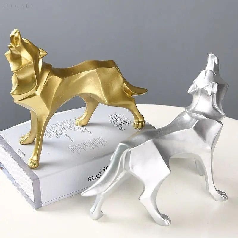LupoSight - Geometrisk Ulvestatue med Skarpt Kantede Design til Moderne Rum