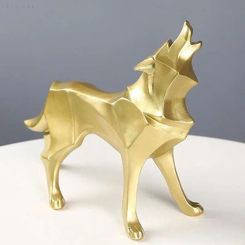 LupoSight - Geometrisk Ulvestatue med Skarpt Kantede Design til Moderne Rum