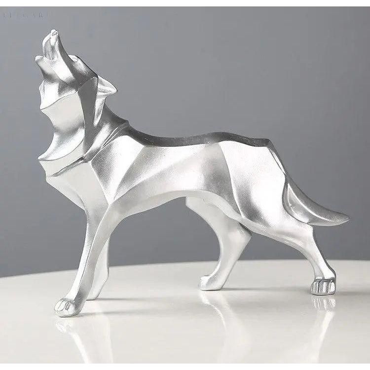 LupoSight - Geometrisk Ulvestatue med Skarpt Kantede Design til Moderne Rum