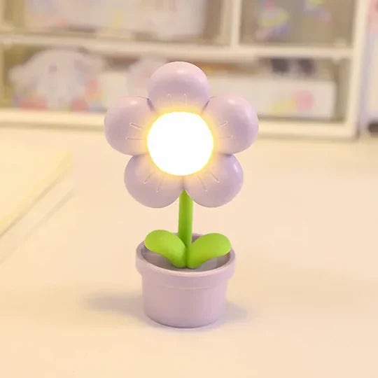 BlossomGlow - Charmerende blomstret bordlampe til hyggelig belysning | 1+1 Gratis